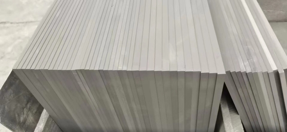 8~13mm 두께 그래피트판 산업용품 100% 탄소 1.91g 밀도