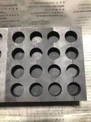 1.91g 대용량 밀도 그래피트 곰팡이 사용자 정의 DC-1.85 생산 요구 사항