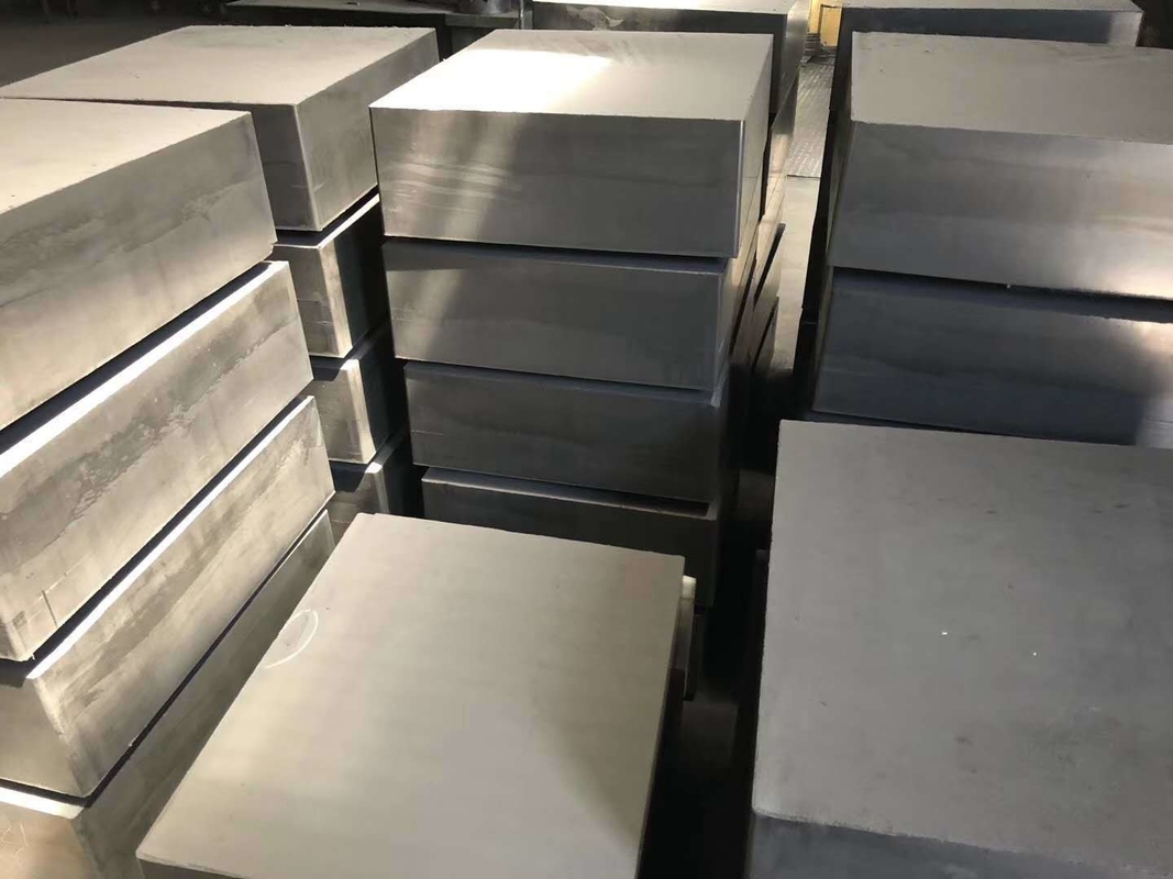 1.85g 1.91g/cm3 EDM 그래피트 컴팩트 결정 구조