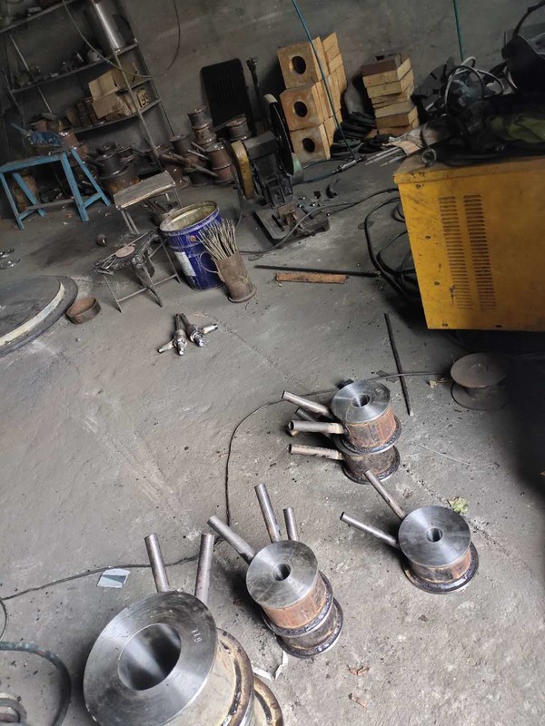 구리 / 구리 주름 주름 구리 모양 덩어리 밀도85